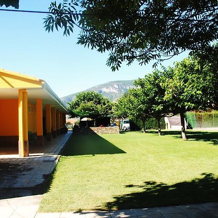 Camping Organya Hotel Exterior foto