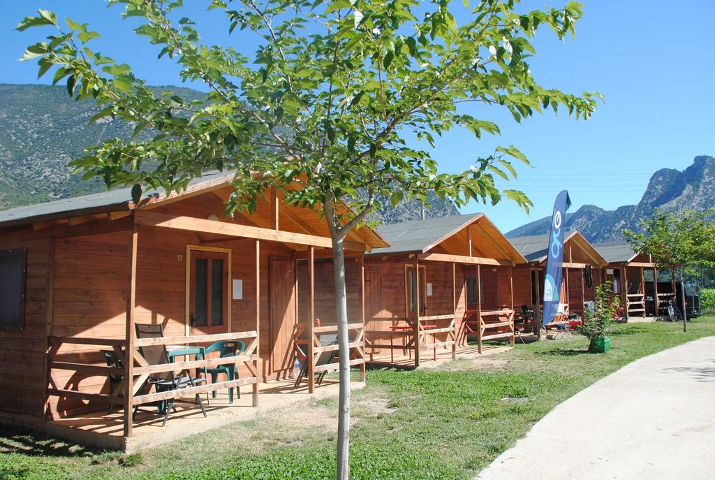 Camping Organya Hotel Cameră foto